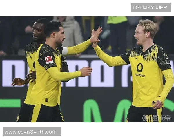 埃姆雷詹与多特续约谈判进行中尚未达成最终协议